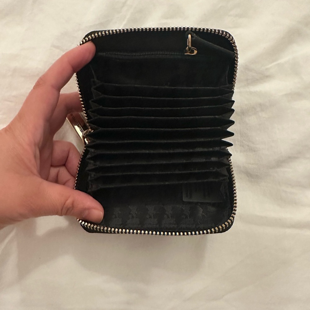 Karl Lagerfeld wallet with Iconic Graphic - Picture 3 of 3
